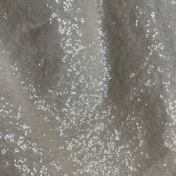 AMANDA UPRICHARD Kimball White Sequin Top - Size XS - Picture 2 of 5